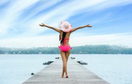 Woman-enjoying-the-pier